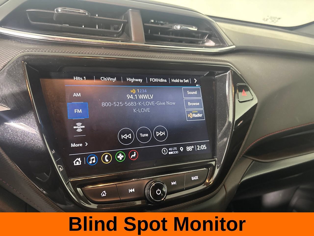 Used 2023 Chevrolet TrailBlazer RS w/ Sun and Liftgate Package FWD image 20