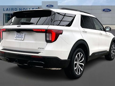 New 2026 Ford Explorer ST-Line image 5
