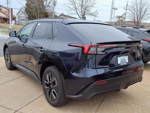 New 2026 Subaru Solterra Premium image 2