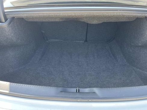 Used 2019 Chrysler 300 Touring w/ Driver Convenience Group RWD image 19