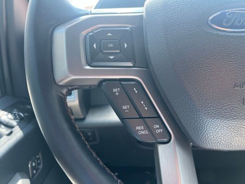 Used 2022 Ford F350 Platinum AWD/4WD image 27