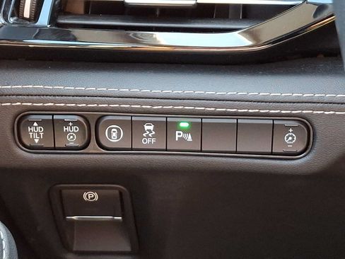 Certified 2024 Acura MDX SH-AWD w/ Advance Package image 24