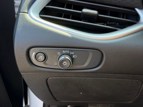 Used 2024 Chevrolet Malibu LS FWD image 18