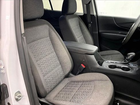 Used 2023 Chevrolet Equinox LT w/ LPO, Floor Liner Package image 6