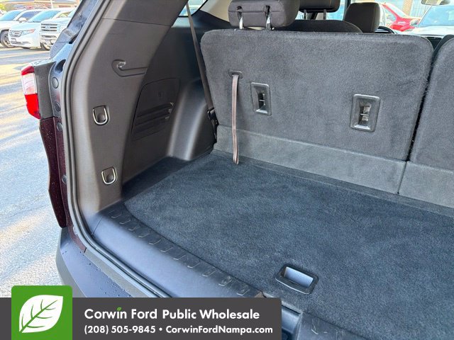 Used 2019 Chevrolet Traverse LT w/ LPO, Blackout Package AWD/4WD image 30