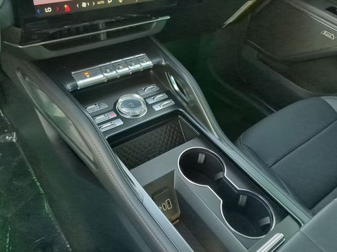 New 2026 Lincoln Nautilus Premier w/ Equipment Group 102A AWD/4WD image 20