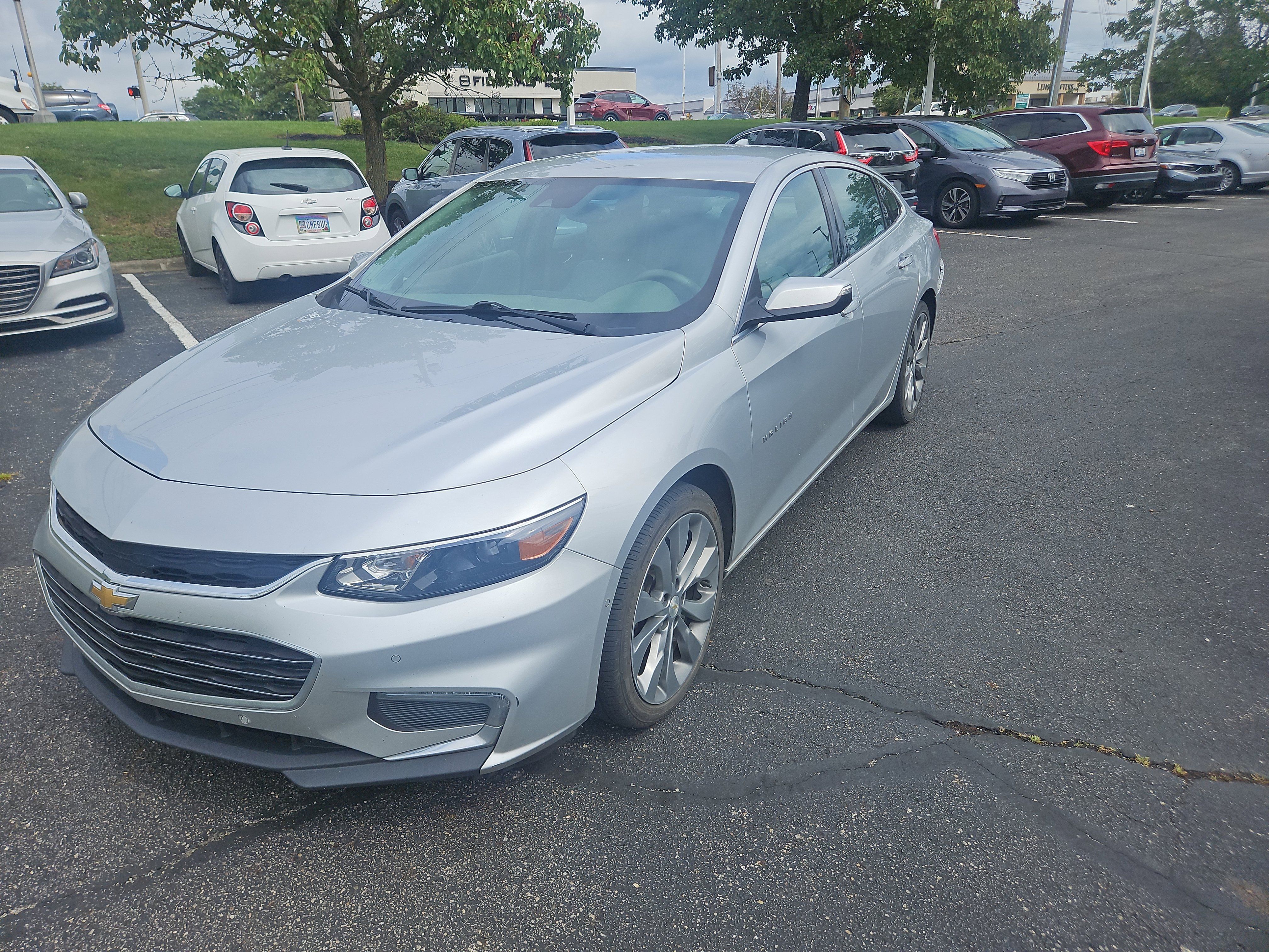 Used 2016 Chevrolet Malibu Premier w/ Driver Confidence Package II FWD image 26