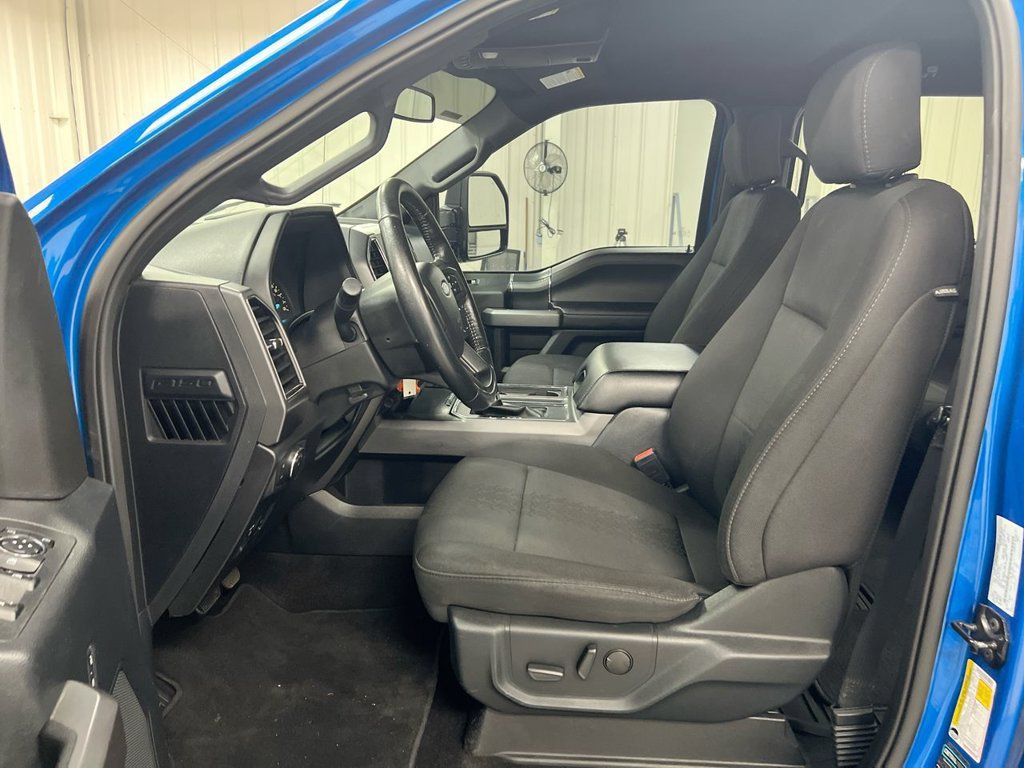 Used 2020 Ford F150 XLT w/ Equipment Group 302A Luxury AWD/4WD image 19