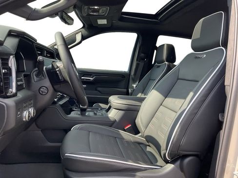 New 2026 GMC Sierra 1500 AT4X w/ LPO, Black Badging Package image 24