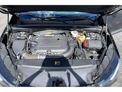 Used 2023 Buick Envision Essence w/ Sport Touring Package AWD/4WD image 12