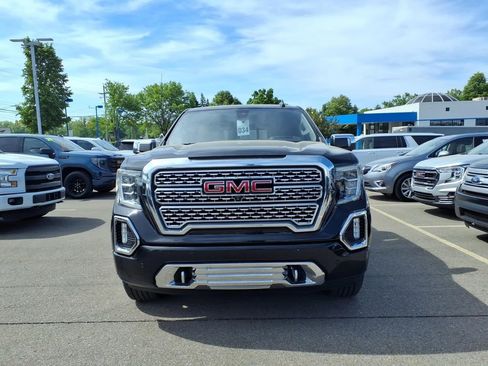 Used 2019 GMC Sierra 1500 Denali w/ Denali Ultimate Package AWD/4WD image 2