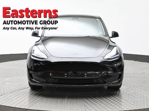 Used 2021 Tesla Model Y Long Range image 2