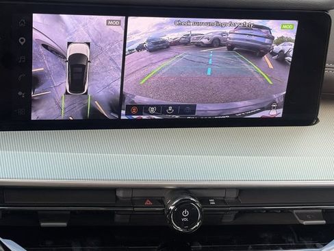 Used 2025 Nissan Murano Platinum w/ Cargo Package AWD/4WD image 19
