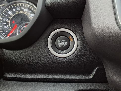 Used 2024 RAM 2500 Big Horn w/ Bed Utility Group image 8