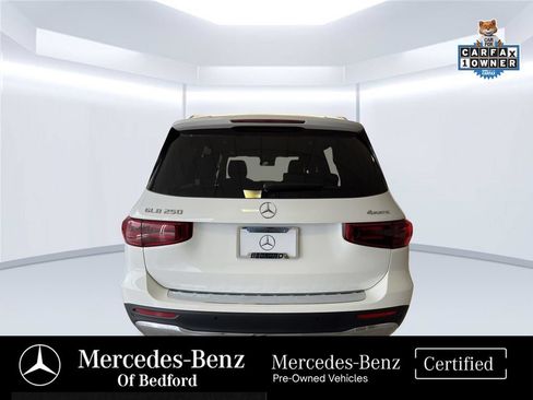 Used 2024 Mercedes-Benz GLB 250 4MATIC image 6