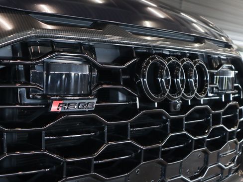 Used 2024 Audi RS Q8 AWD/4WD image 30