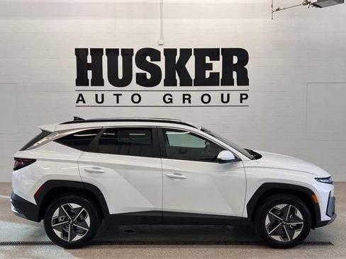 Used 2025 Hyundai Tucson SEL image 2