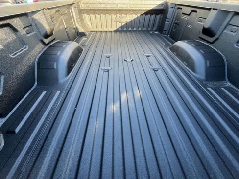 New 2025 Chevrolet Silverado 3500 LT image 5