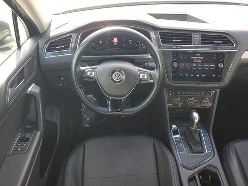 Used 2019 Volkswagen Tiguan SEL image 21