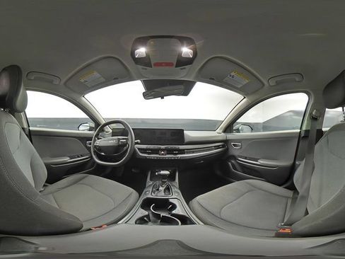 Used 2025 Kia K4 FWD image 16