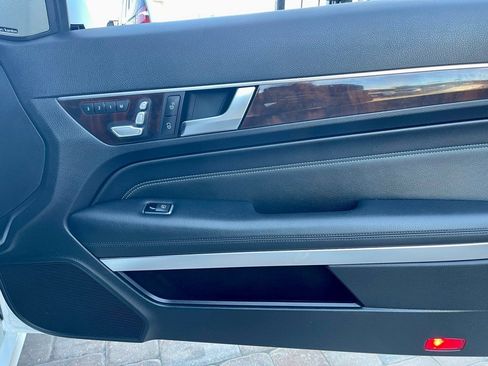 Used 2014 Mercedes-Benz E 350 4MATIC Coupe image 50