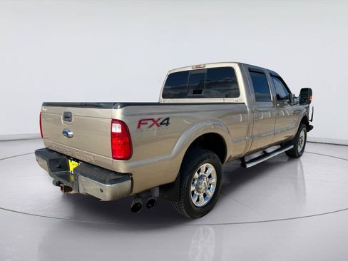 Used 2014 Ford F250 Lariat w/ Lariat Ultimate Package AWD/4WD image 3