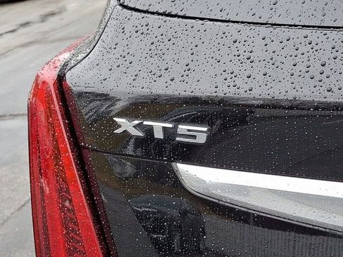 Certified 2022 Cadillac XT5 Premium Luxury image 34