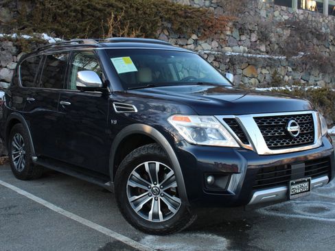 Used 2017 Nissan Armada SL image 4
