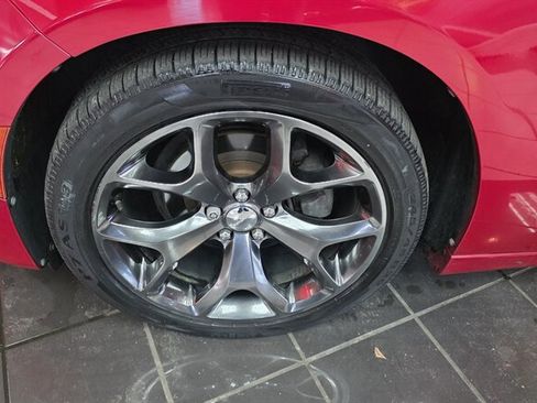 Used 2015 Dodge Charger SXT w/ Plus Group image 33