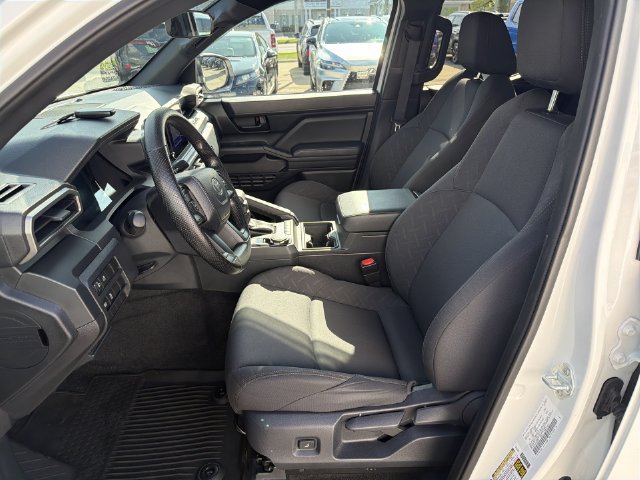 Used 2024 Toyota Tacoma SR AWD/4WD image 20