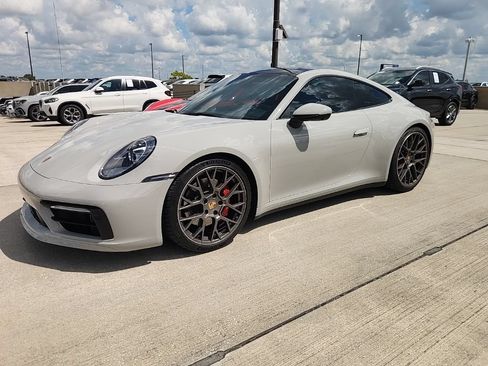 Used 2024 Porsche 911 Carrera S RWD image 1