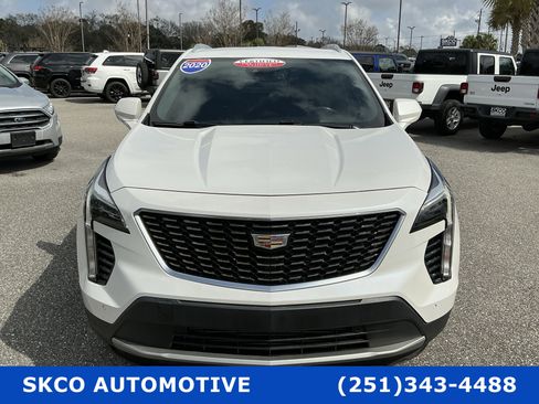 Used 2020 Cadillac XT4 Premium Luxury w/ Driver Awareness Package image 8