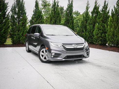 Used 2020 Honda Odyssey EX-L image 2