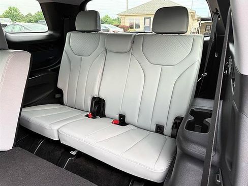 Used 2024 Hyundai Palisade SEL FWD image 52