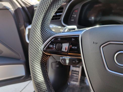 Used 2024 Audi RS 6 performance image 19