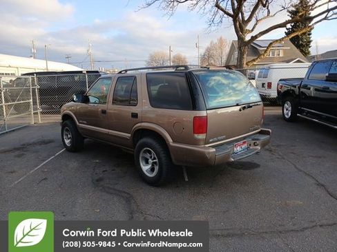 Used 2003 Chevrolet Blazer LS w/ Preferred Equipment Group image 8