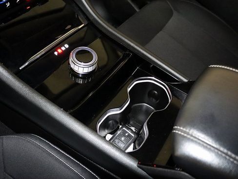 Used 2022 Jeep Grand Cherokee L Laredo w/ Luxury Tech Group I image 24