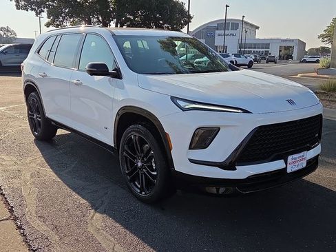 New 2026 Buick Enclave Sport Touring w/ Power Package image 5