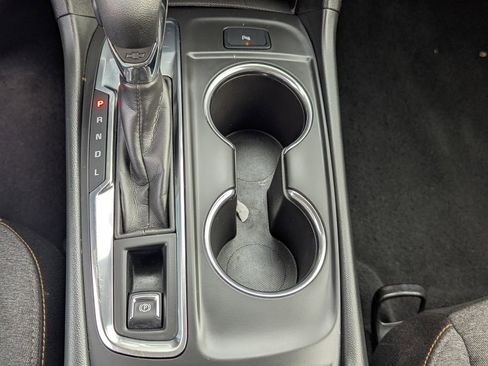 Used 2024 Chevrolet Equinox LT FWD image 9