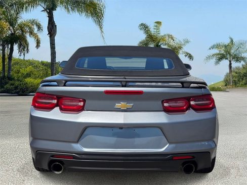 Used 2020 Chevrolet Camaro LT RWD image 5