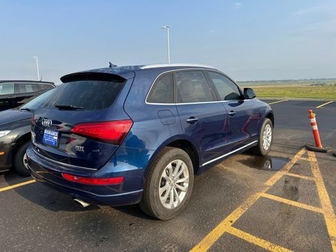 Used 2017 Audi Q5 2.0T Premium AWD/4WD image 3