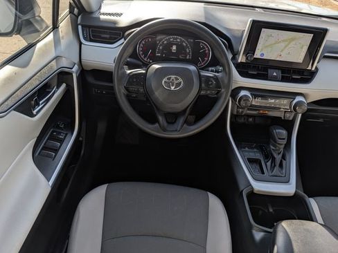 Used 2023 Toyota RAV4 XLE w/ Convenience Package FWD image 12