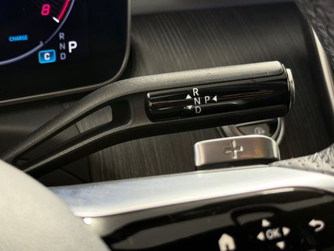 Used 2023 Mercedes-Benz C 300 Sedan image 19