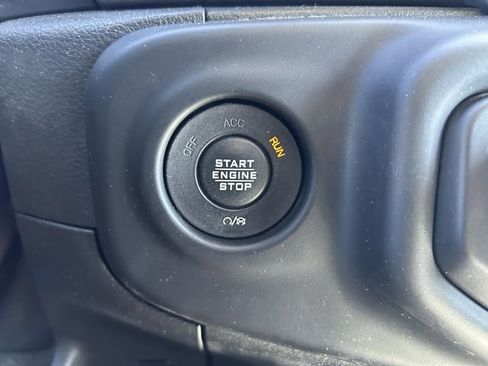 Used 2020 Jeep Wrangler Unlimited Sport S AWD/4WD image 16