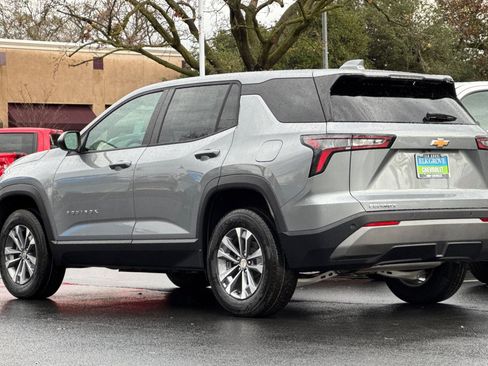 New 2026 Chevrolet Equinox LT image 5