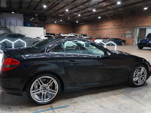 Used 2007 Mercedes-Benz SLK 55 AMG image 23
