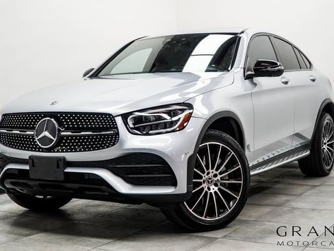 Used 2022 Mercedes-Benz GLC 300 4MATIC Coupe image 1