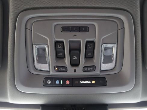 New 2026 GMC Sierra 2500 SLT w/ SLT Premium Package image 24