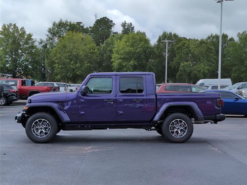 New 2026 Jeep Gladiator Sport AWD/4WD image 2