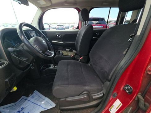Used 2011 Nissan Cube 1.8 S w/ Interior Designer Pkg FWD image 9